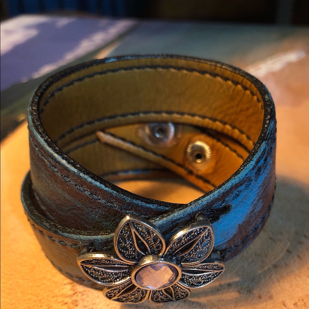 Double wrap leather bracelet.